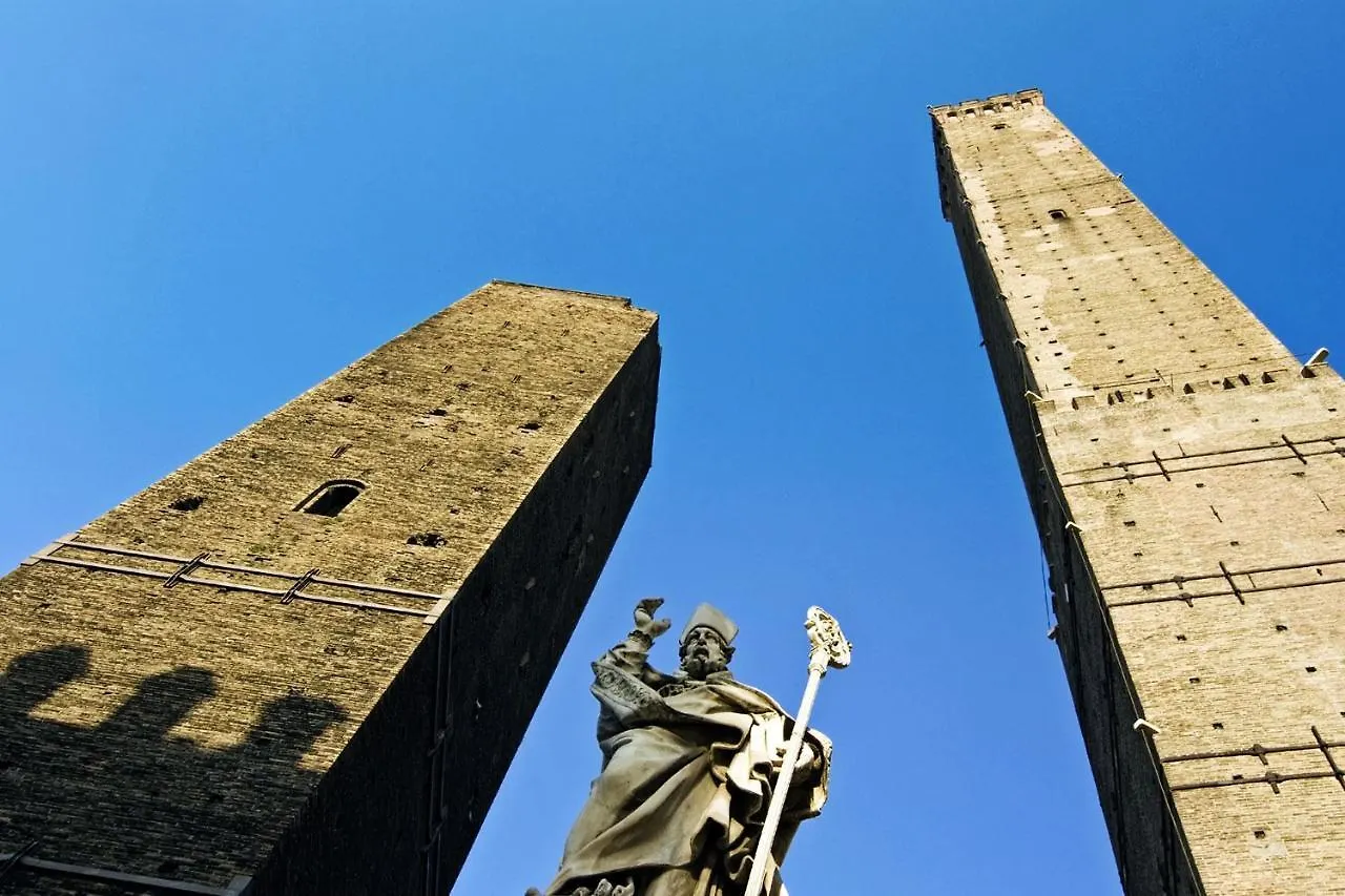 Bologna Accommodation - Fiera - Self Checkin - 24H 0*,  Włochy