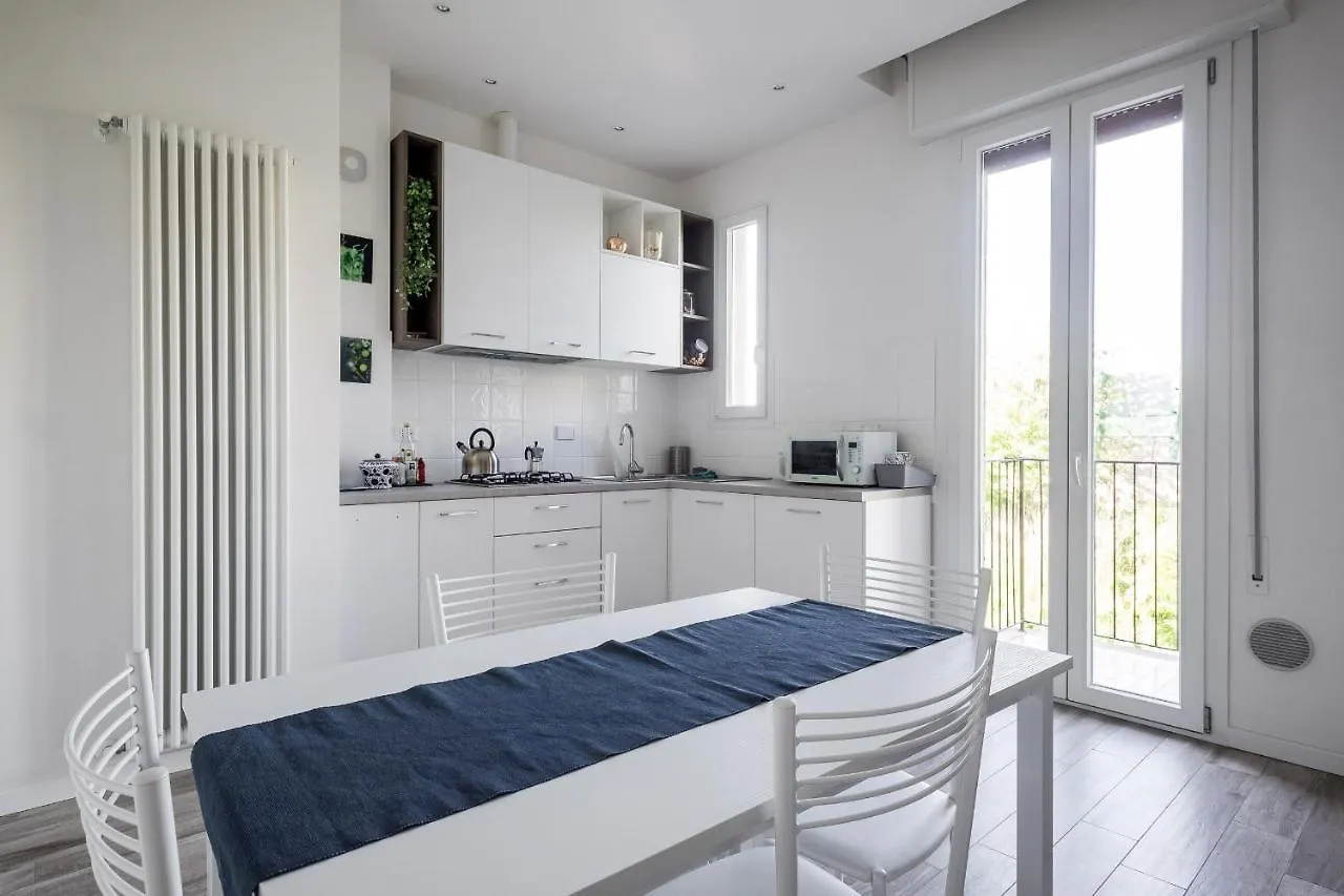 Bologna Accommodation - Fiera - Self Checkin - 24H Италия
