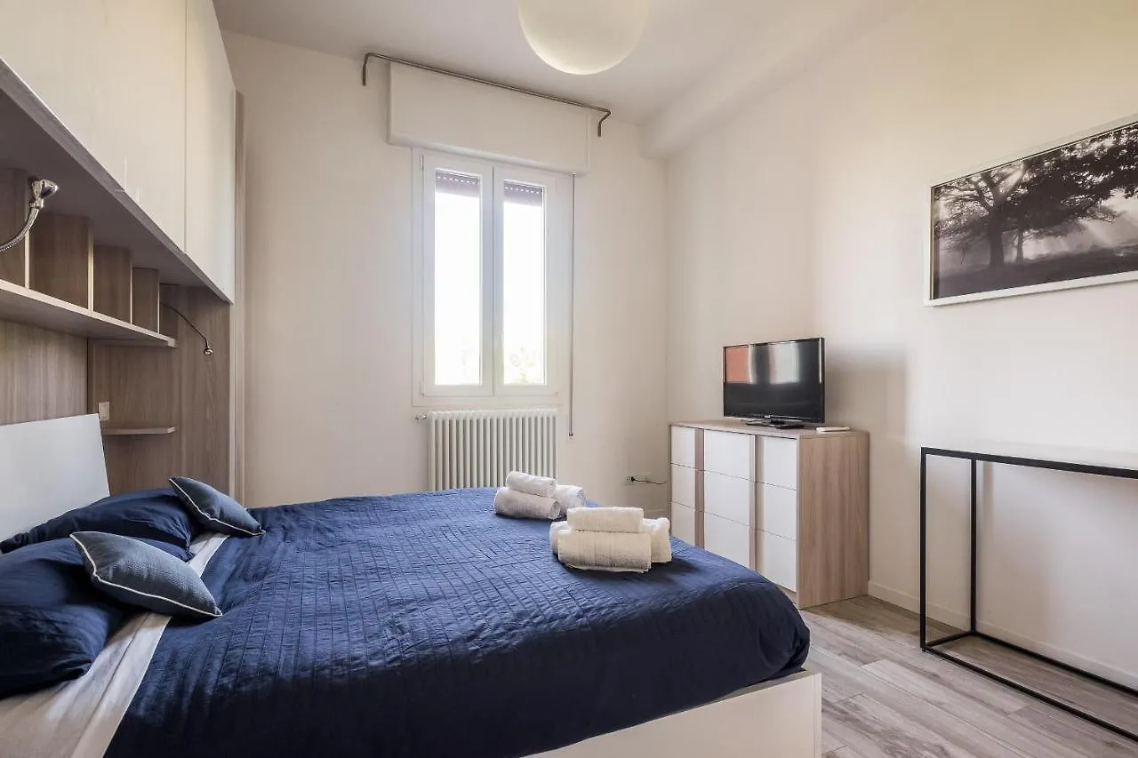 Bologna Accommodation - Fiera - Self Checkin - 24H Апартаменты