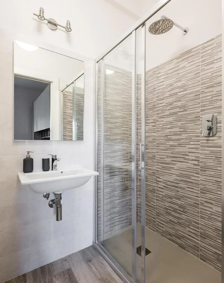 Bologna Accommodation - Fiera - Self Checkin - 24H 0*,  Италия